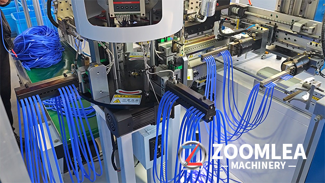 Zoomlea sealing ring bonding machine, with an hourly output exceeding 4000 pieces, solves the problem of slow production speed and low output of traditional sealing rings